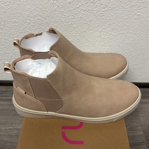 Ryka Made For Women Viv Women's Sneaker Ankle Boot - Picture 6 of 8